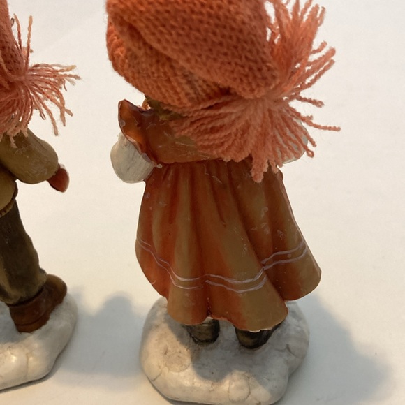 Vintage Christmas Carolers children set decor - Picture 7 of 9